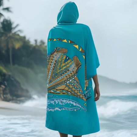 Kanumera Large Microfiber Poncho, Original Ray Design