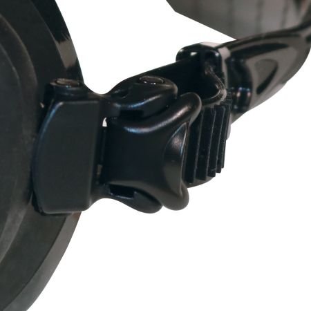 Beuchat Shark freediving mask