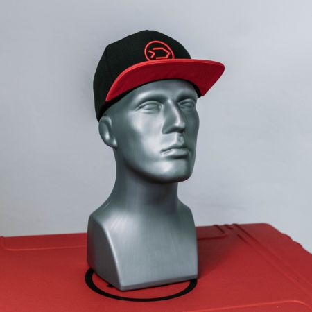 Casquette Snapback avec broderie 3D