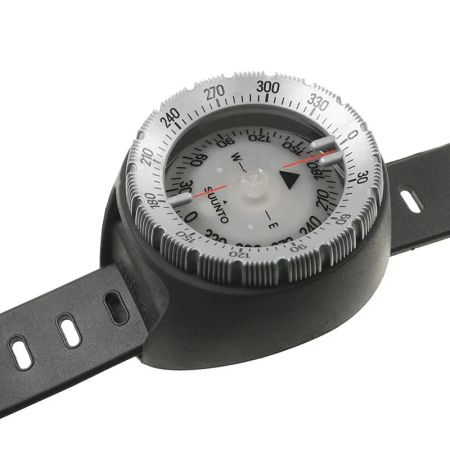 Boussole avec bracelet SUUNTO SK-8