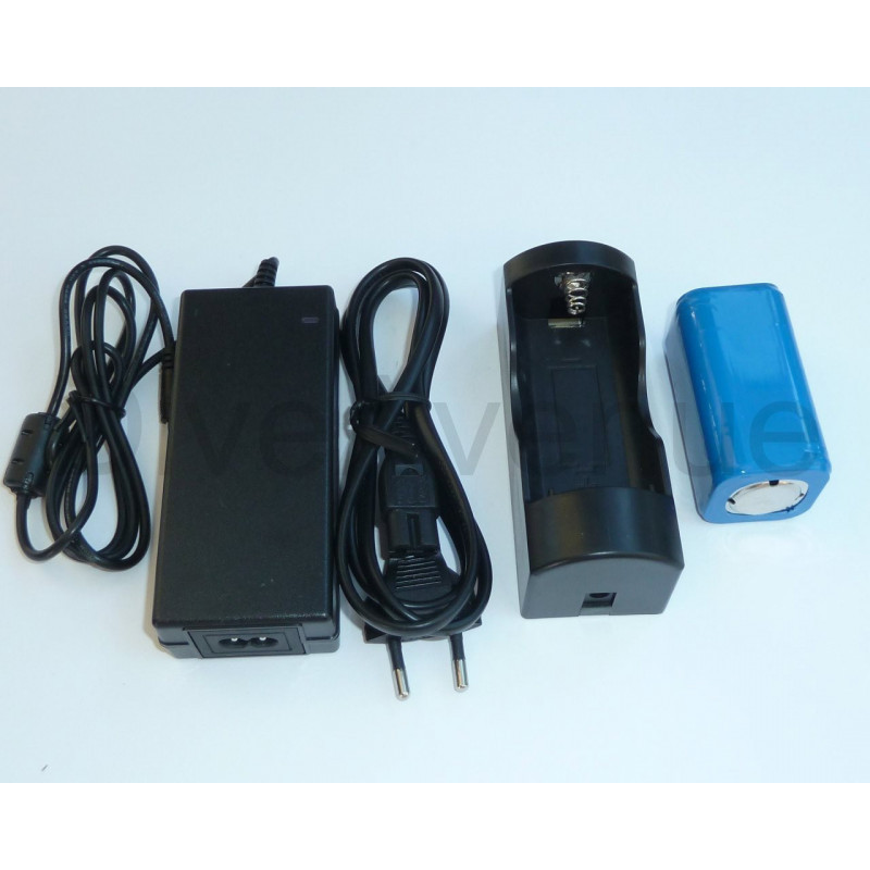 Phare BIGBLUE TL4500P - 4x LED 4500Lm 10° Phare BIGBLUE TL4500P - 4x LED 4500Lm 10°