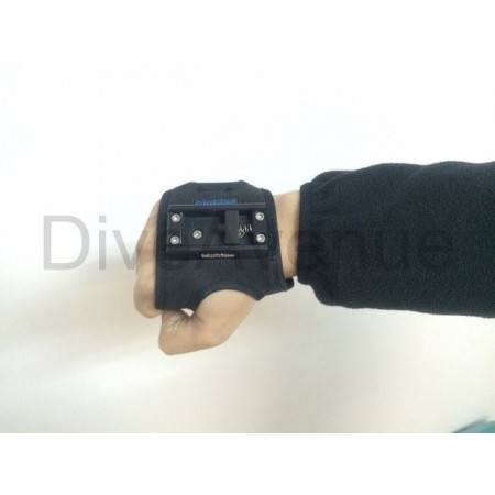 Easy release glove Bigblue with GoPro® attachement