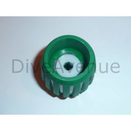 Washer for tank valve handwheel