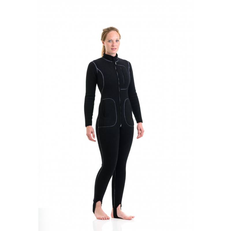 Kwark Navy drysuit undersuit for women - DIVEAVENUE