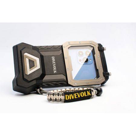 DIVEVOLK SeaTouch 4 MAX dive housing for smartphone