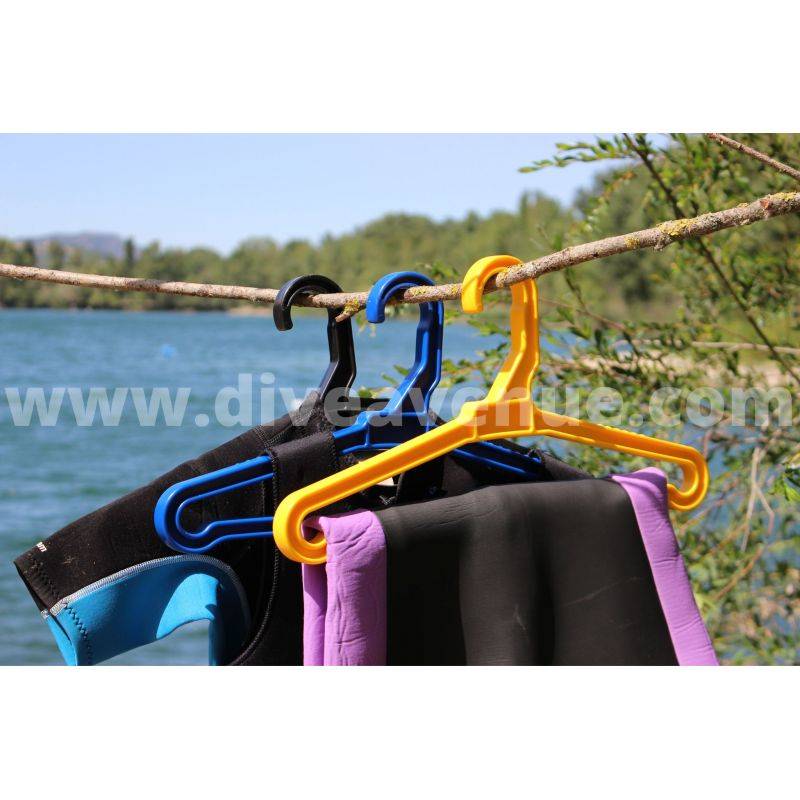 Surf suit hanger for wetsuit
